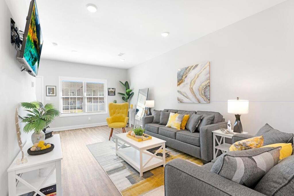 Make Lemonade In Luxury W King Bed And Free Parking Plus 40 Minutes To Nashville Clarksville Exterior foto
